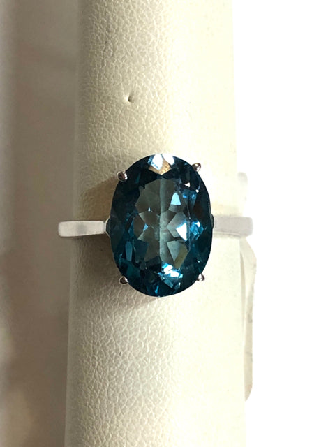 Sterling Silver Ring Size 8