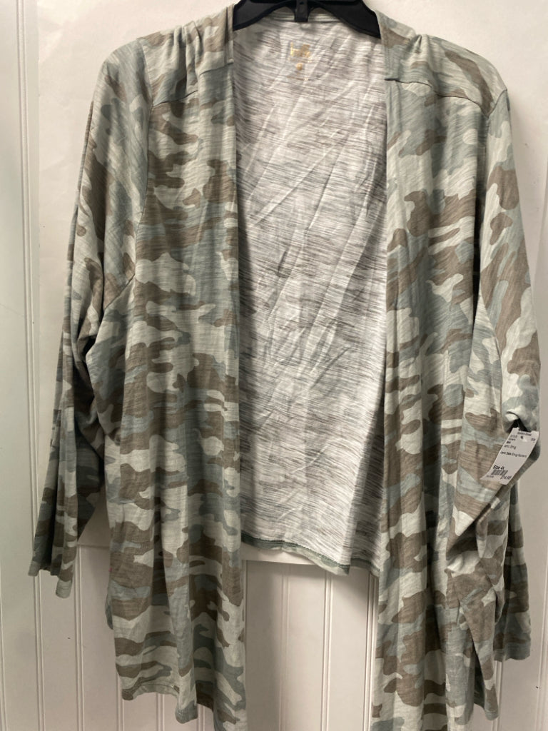 camo Belle Shrug Women's