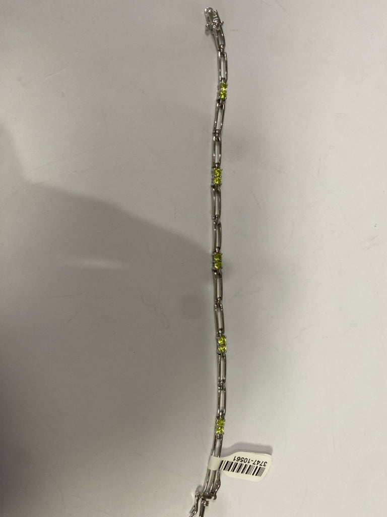 7.5" Sterling Silver Bracelet Peridot