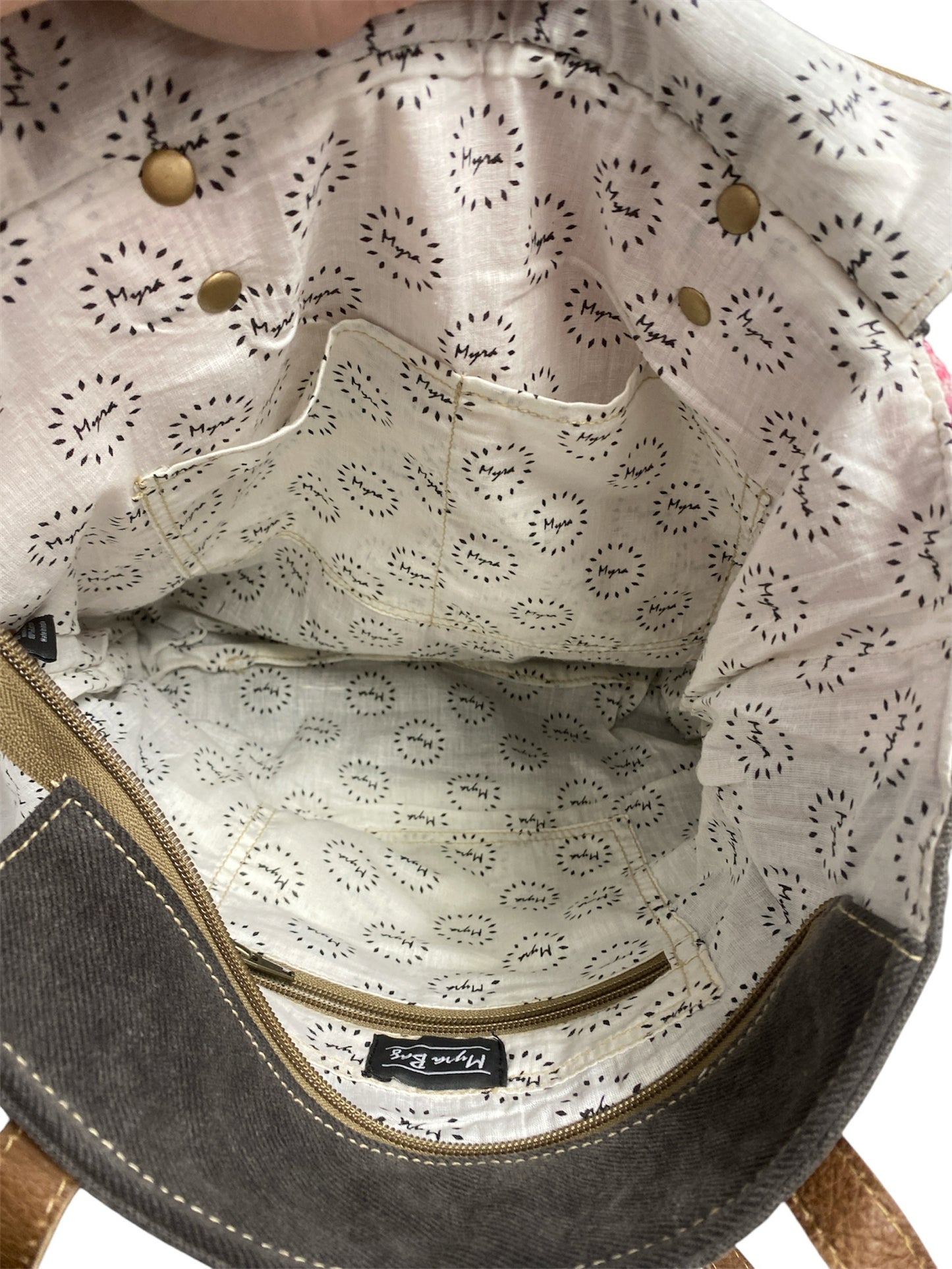 Fashion NEW Myra Fuchsia/Gray Handbag