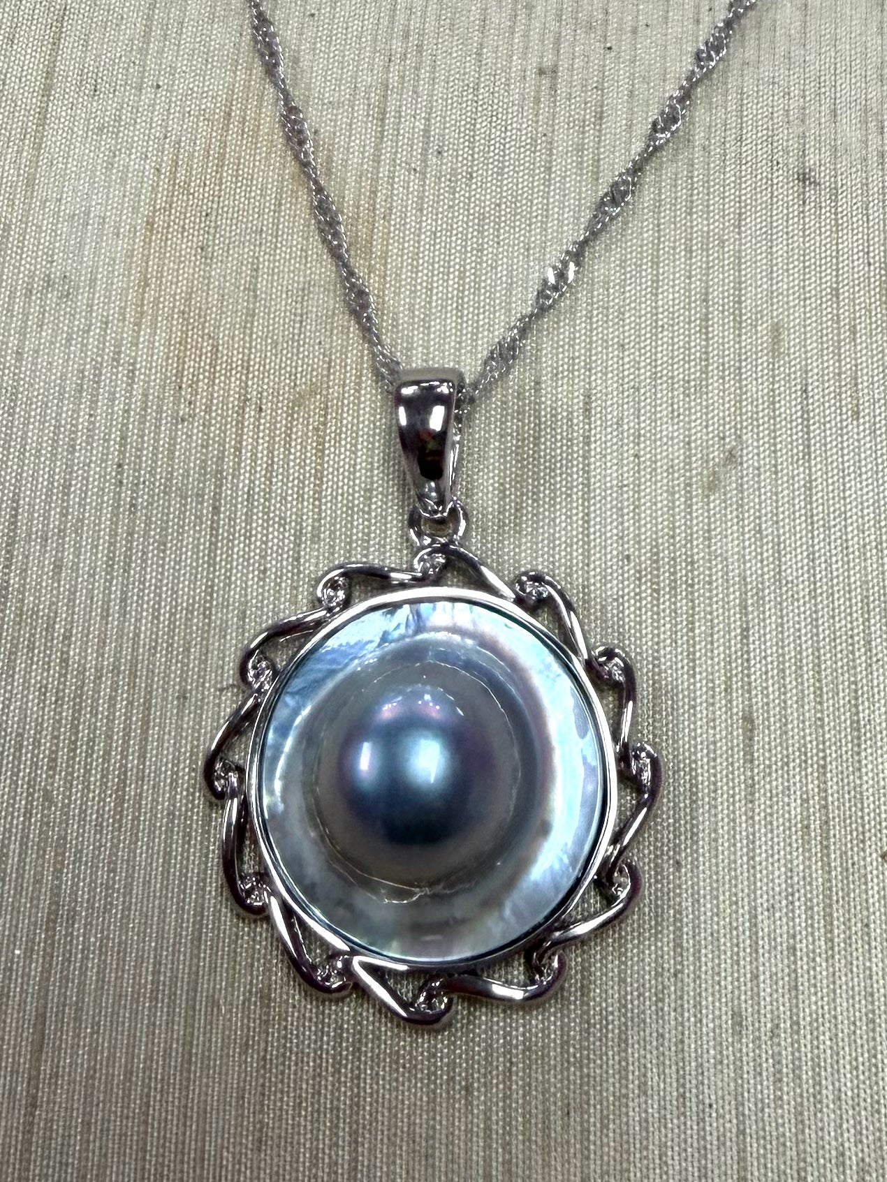 Sterling Silver South Sea Mabe Pearl Pendant & Necklace Chain New JTV