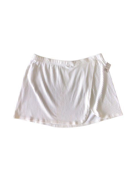 White Abercrombie & Fitch Skirt Women's