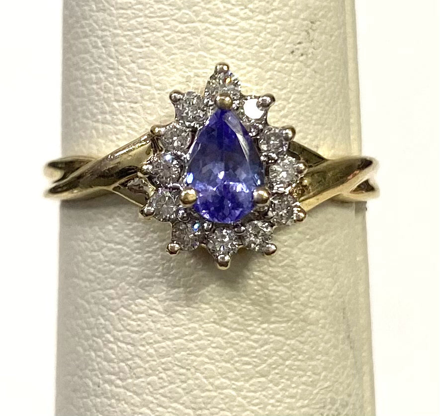 14k White Gold Tanzanite & Diamond Ring Size 7