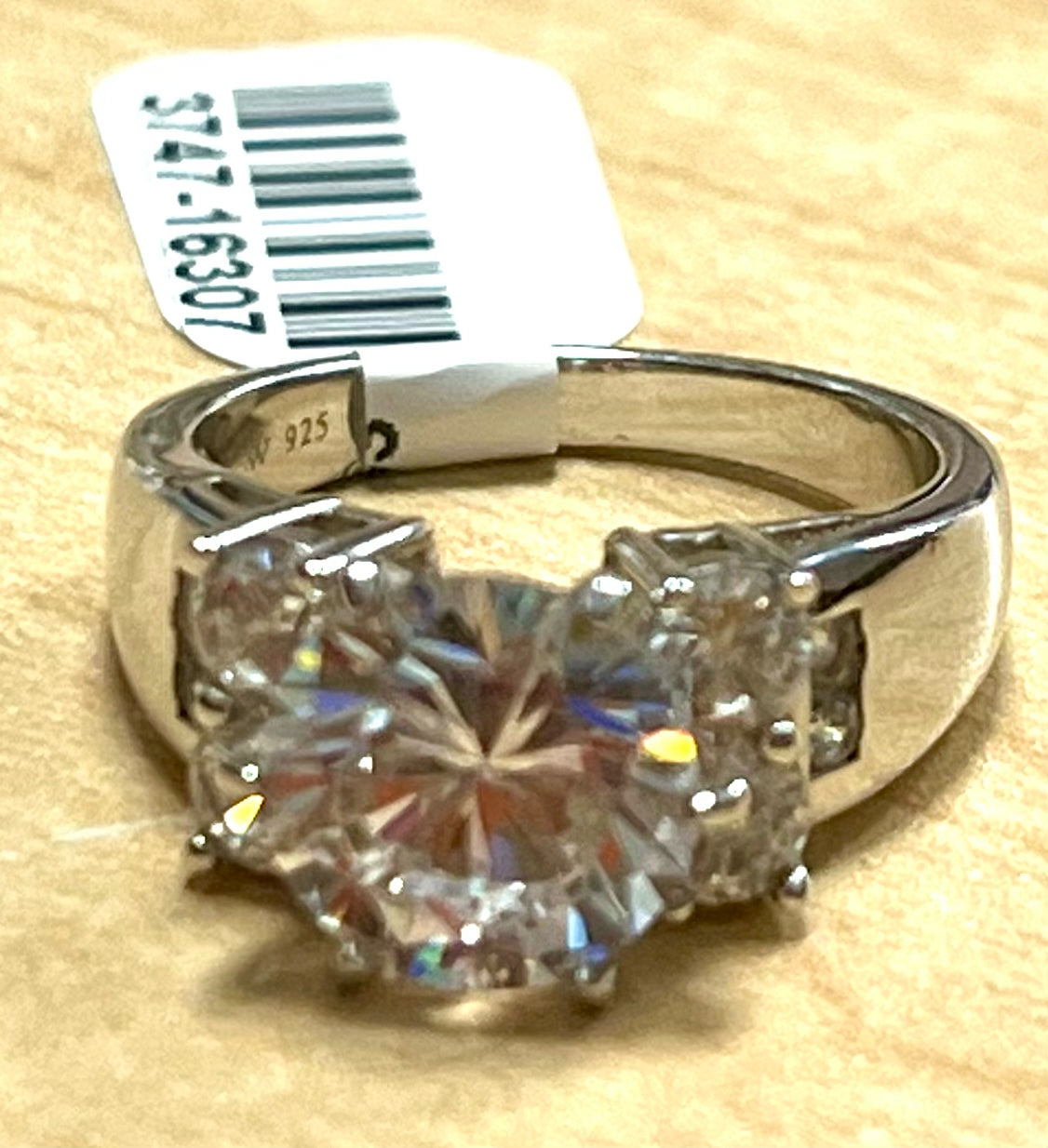 Sterling Silver CZ Ring Size 8