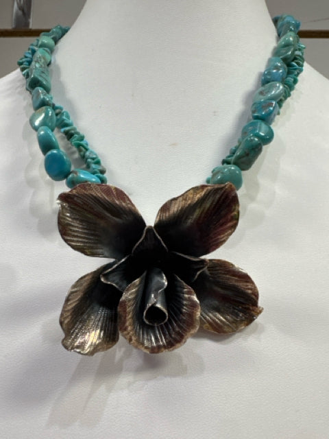 Sterling Silver Turquoise Necklace w/ Silver Flower