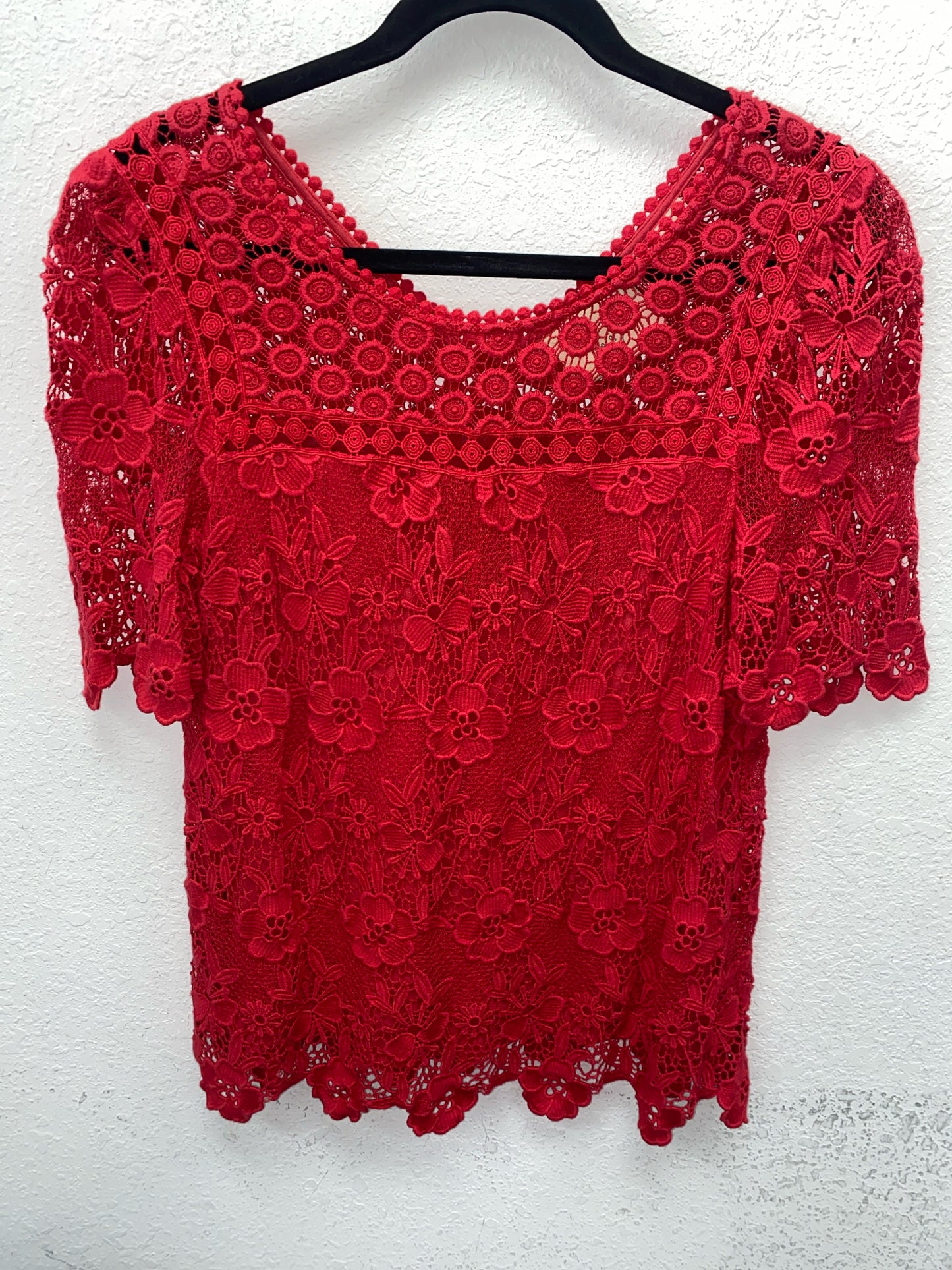 Red Vanessa Virginia Anthropologie BOUTIQUE Short Sleeve Shirt Women's