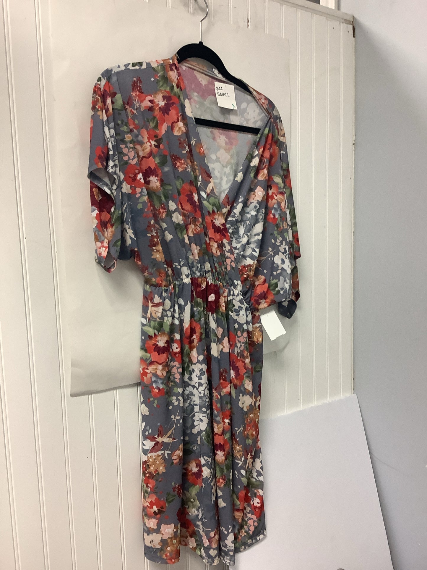 Gray Floral Bombom NEW Dress Women's