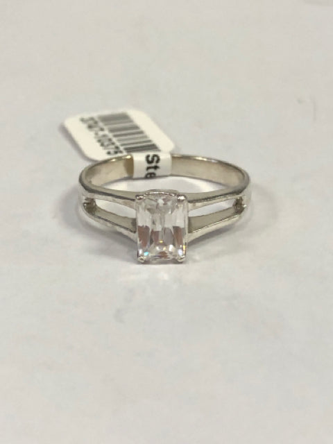 Sterling Silver CZ Ring Size 8.75