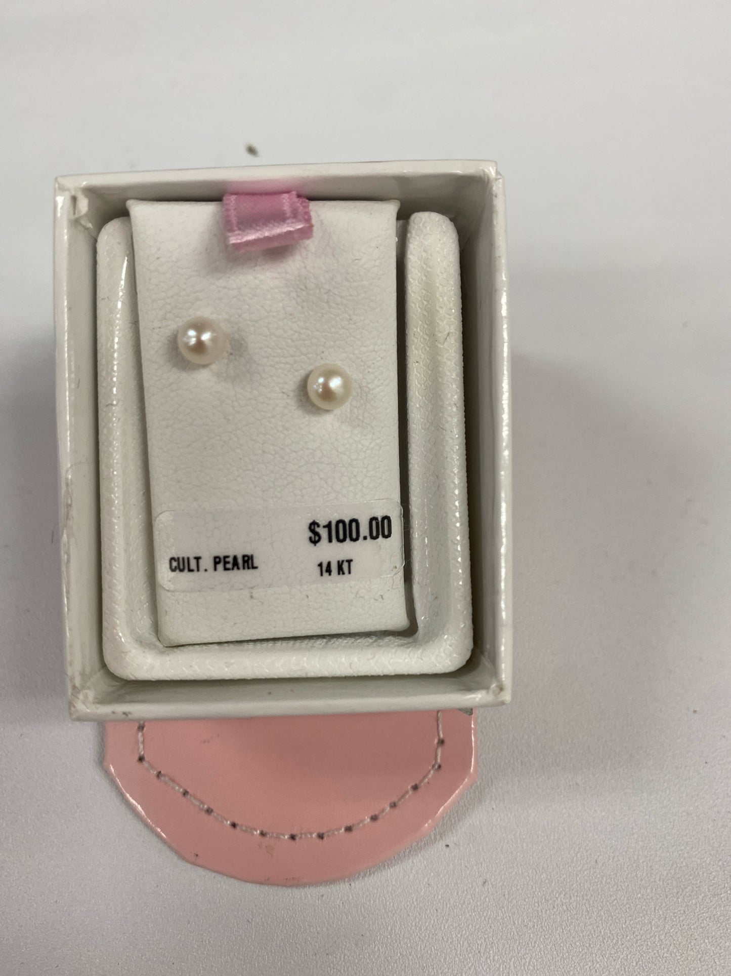 14ky Baby Pearl Earrings