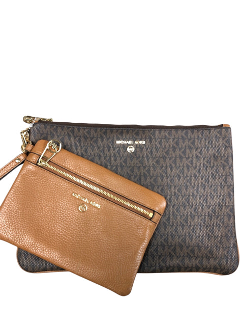 Designer Michael Kors Brown Wristlet