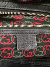 Load image into Gallery viewer, Black Gucci Handbag