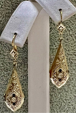 14k White Gold Filigree Antique Diamond Dangle Earrings