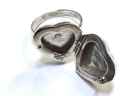 Sterling Silver Heart Locket Ring Size 6.75