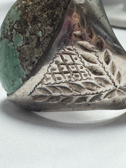 Vintage Native American Sterling Silver Heavy 29g Turquoise Ring Size 11.5