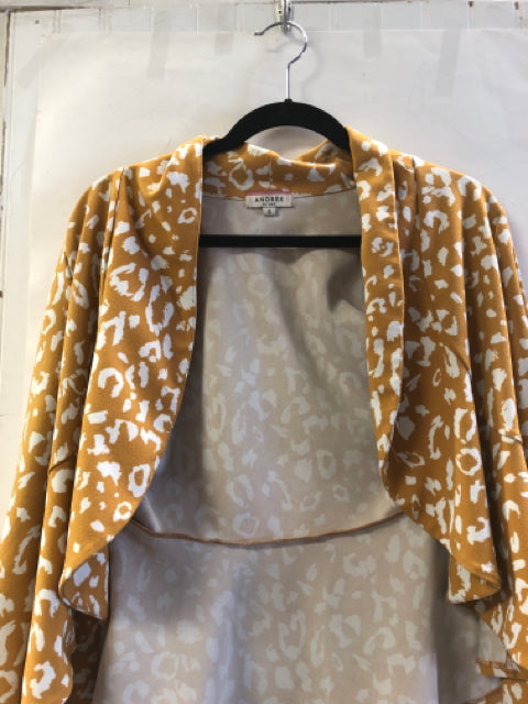 mustard and white Andree by Unit Long Sleeve Shirt Women's