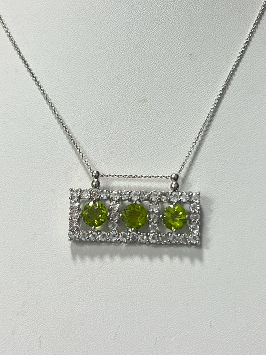 Sterling Silver Peridot Pendant & Necklace New JTV