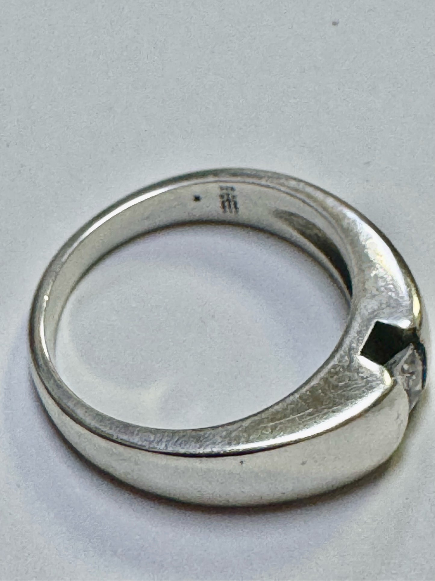 James Avery Sterling Silver Band Ring Size 6.25 Emerald Cut Cubic Zirconia CZ