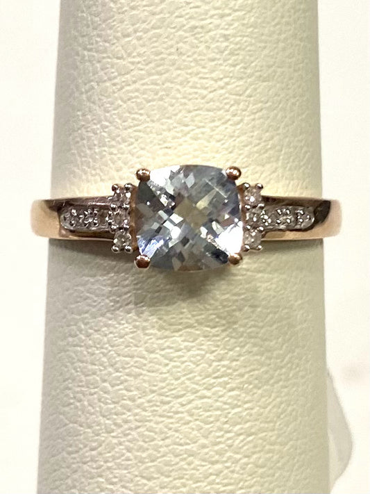 10k Rose Gold Aquamarine &  Diamond Ring Size 7