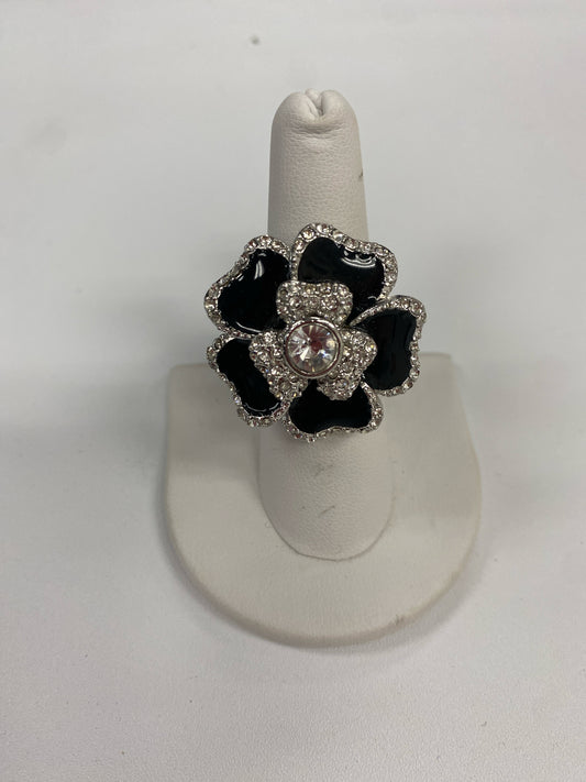 Lia Sophia Fashion Ring Size 8.5