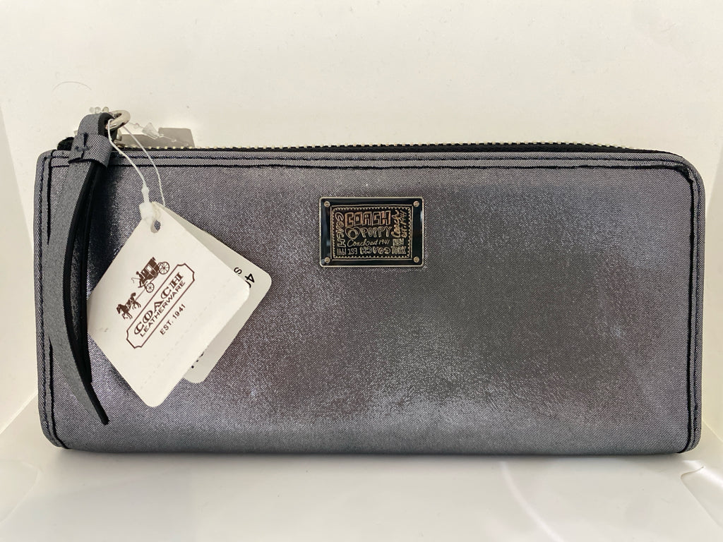 Designer NEW Coach Gunmetal Wallet