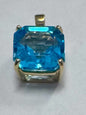 10k Yellow Gold Blue Topaz Pendant