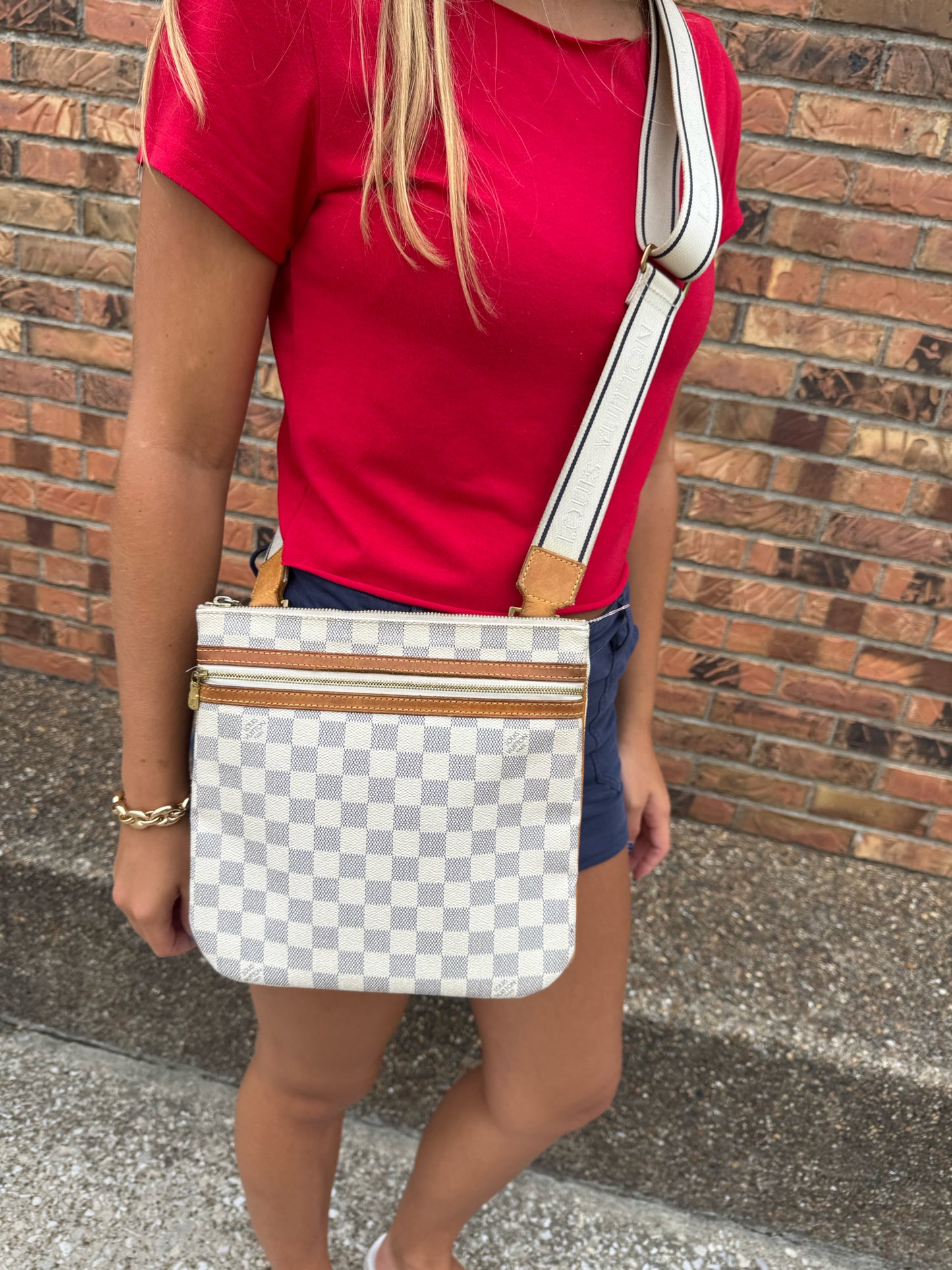 Designer Louis Vuitton White Crossbody