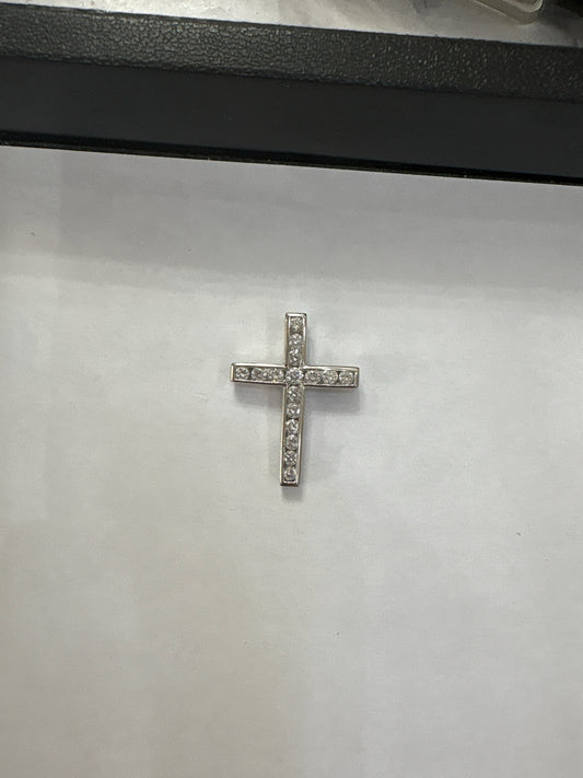 3/4 cttw 14ky Diamond Cross Pendant