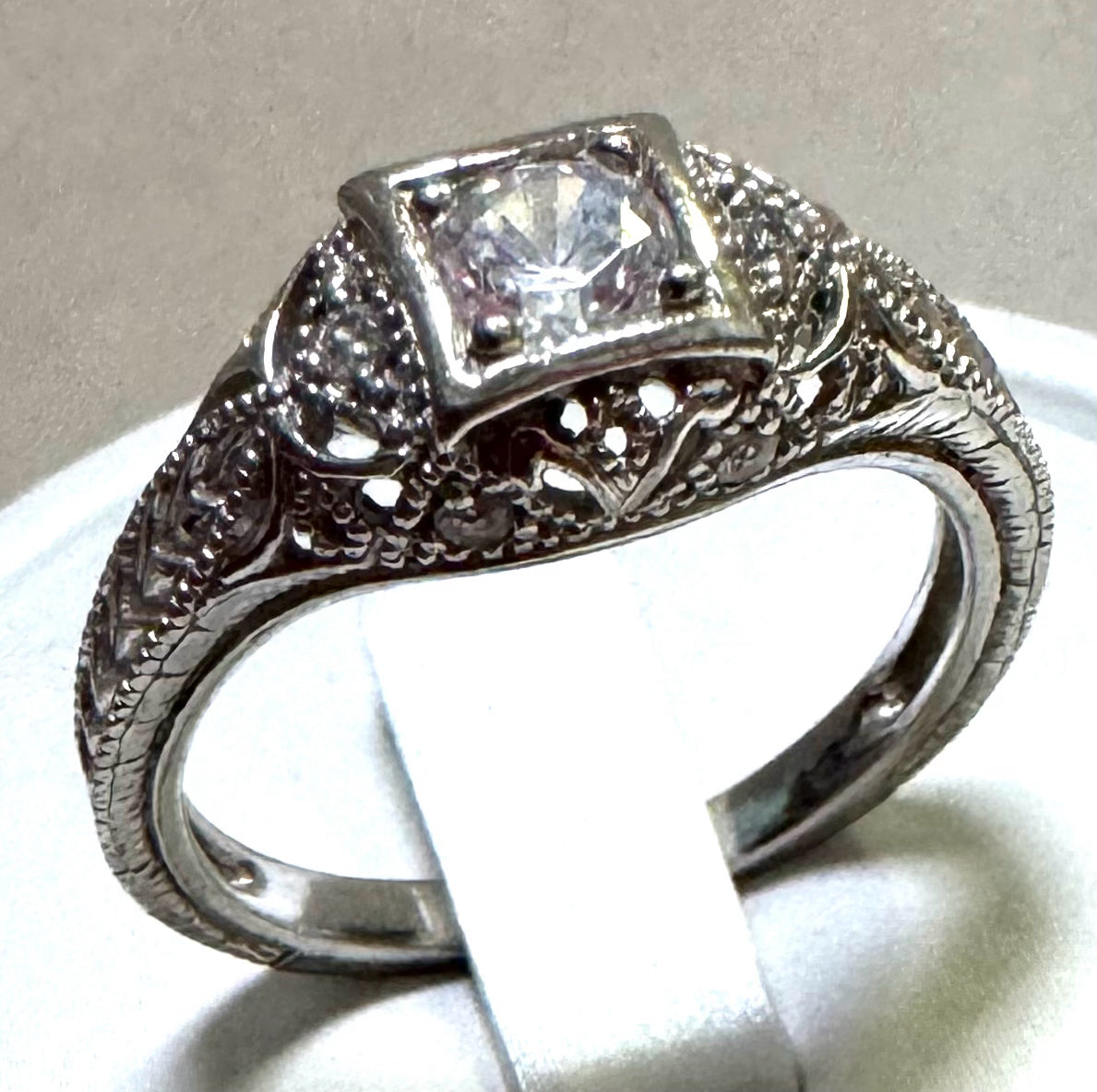 ss ring cz