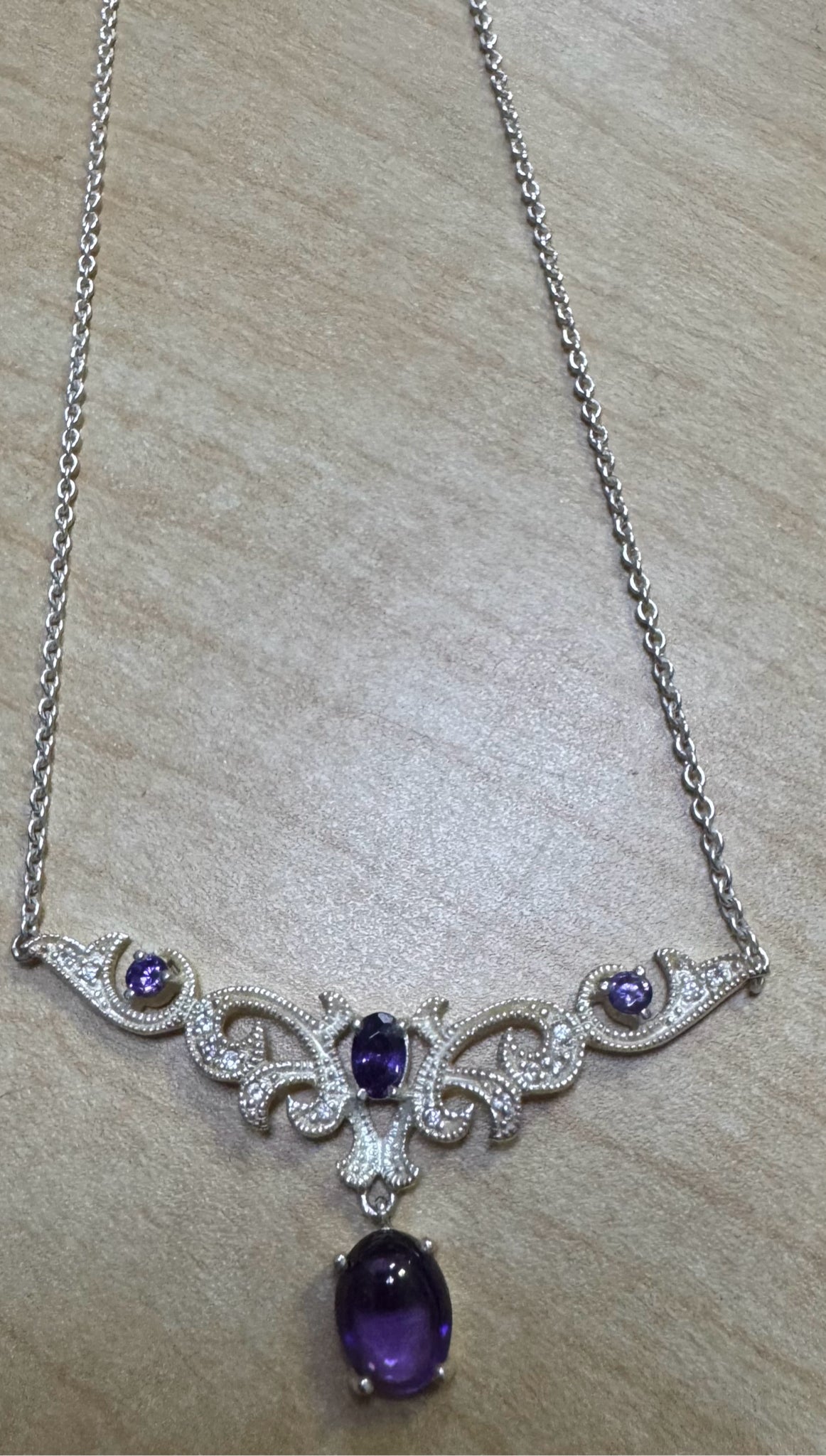 18" Sterling Silver Necklace w/ Amethyst
