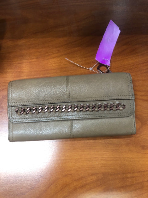 Fashion Taupe B Makowsky Wallet