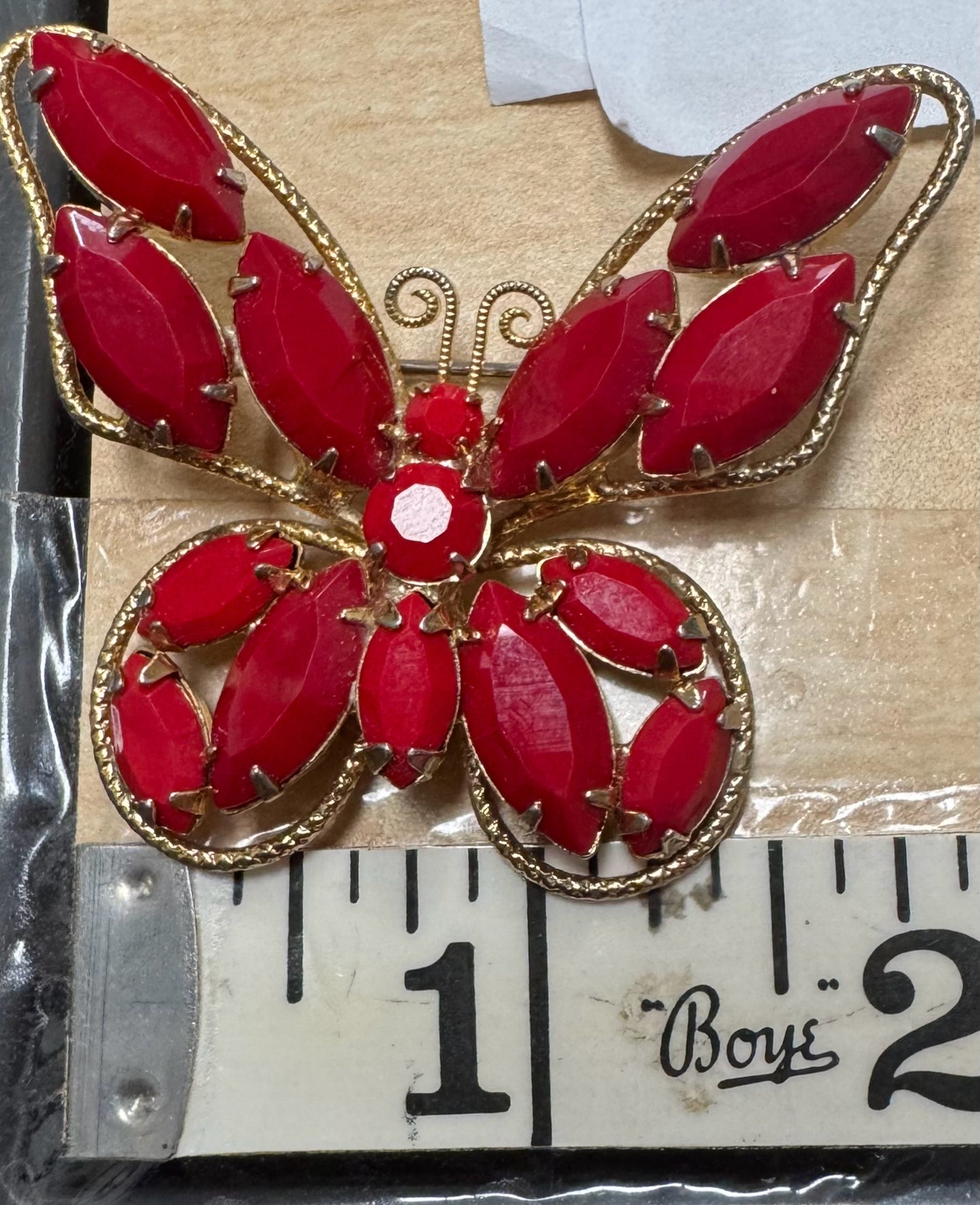 Juliana Rare Vintage Red Milk Glass Marquise Butterfly Brooch Pin Figural