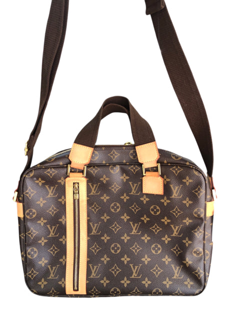 Designer Louis Vuitton Monogram Messenger Bag