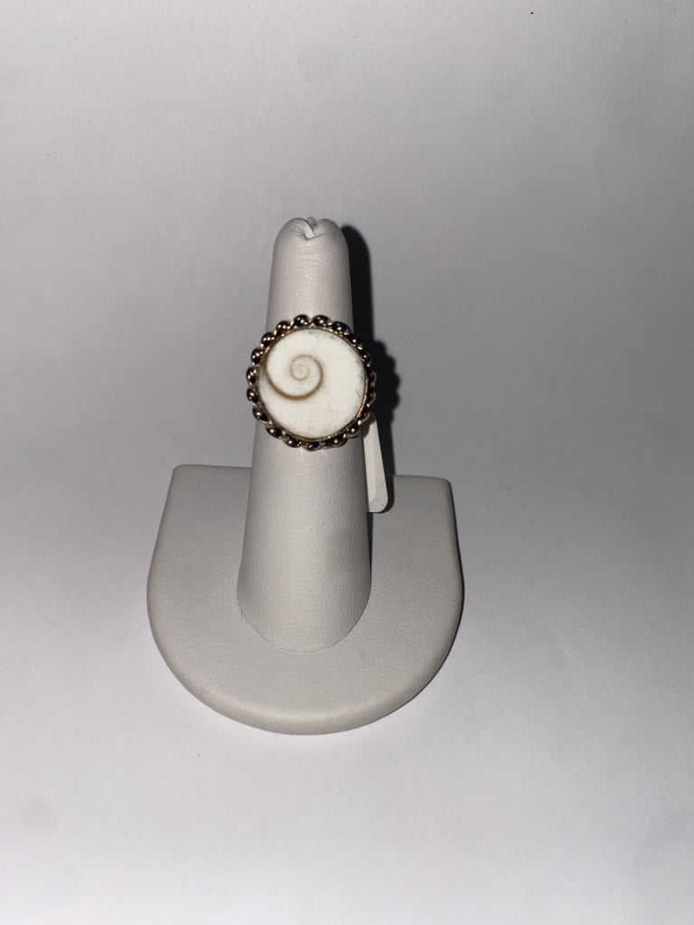 Sterling Silver Ring Size 5.75