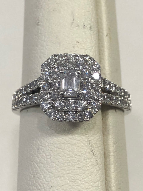 10kw Diamond Cluster Ring