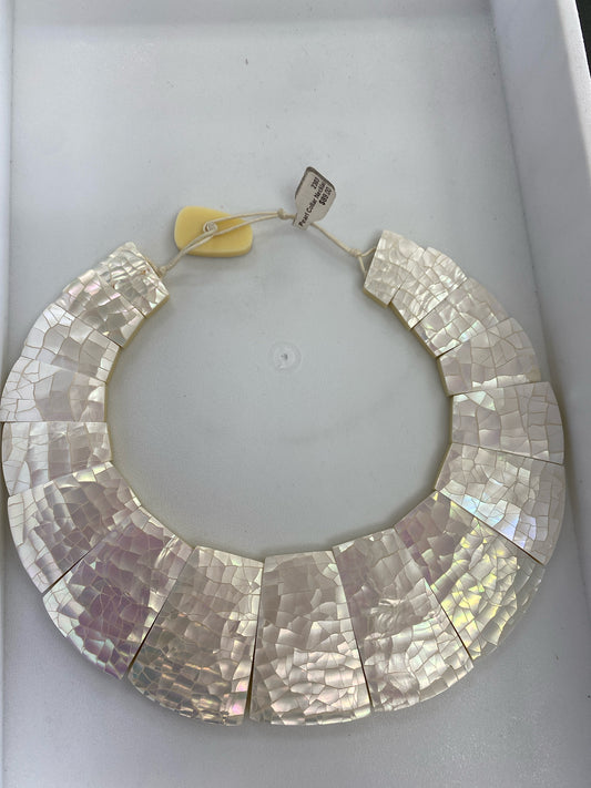Pearl Collar Necklace
