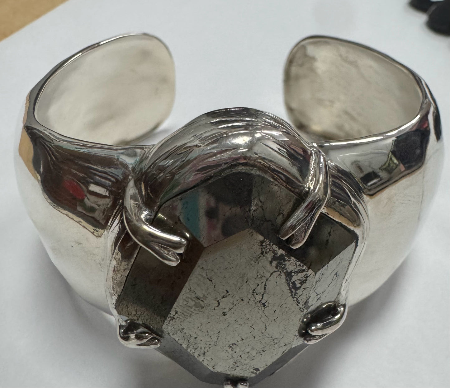 Silpada Sterling Silver Wide Hammered Perfectly Pyrite Cuff  Bracelet B2881