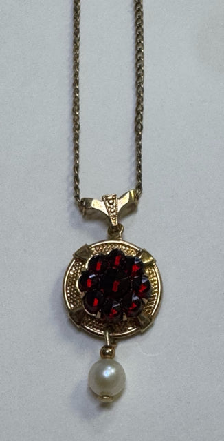 AMCO 14K Gold Filled Necklace Clip on Earring Set 2 Pc Red Garnet Pearl