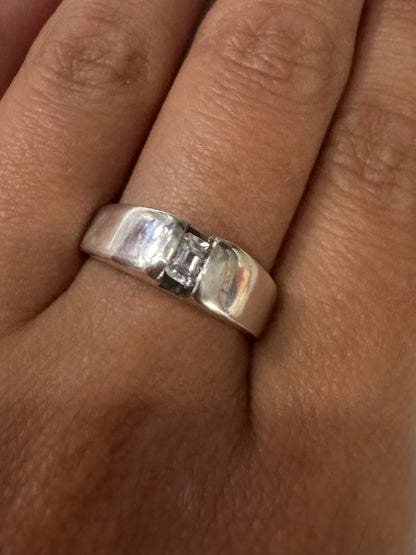 James Avery Sterling Silver Band Ring Size 6.25 Emerald Cut Cubic Zirconia CZ