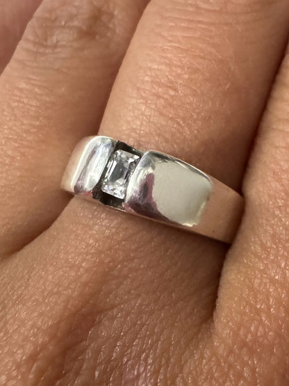 James Avery Sterling Silver Band Ring Size 6.25 Emerald Cut Cubic Zirconia CZ