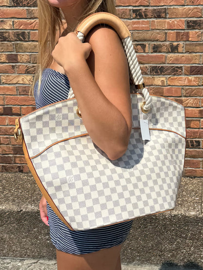 Designer Louis Vuitton Damier Azur Handbag