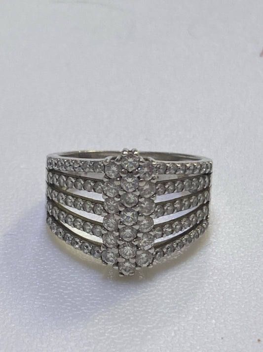 Sterling Silver Ring Size 9 CZ