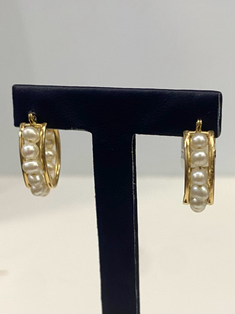 14k Yellow Gold Pearl Hoop Earrings