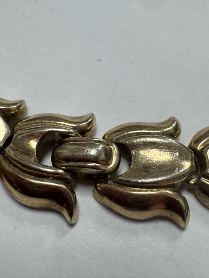 Vintage Crown Trifari 16" Necklace Tulip Goldtone 13mm Circa 1930s-1955 Pat Pend