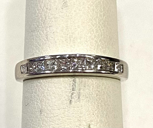 10kw 1/2 ct tw Diamond Ring Band