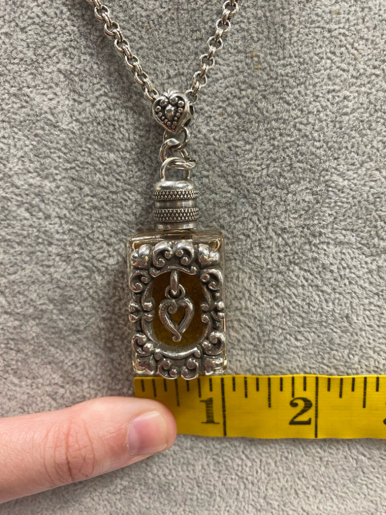 925 antique pendant with hotsell Brighton necklace