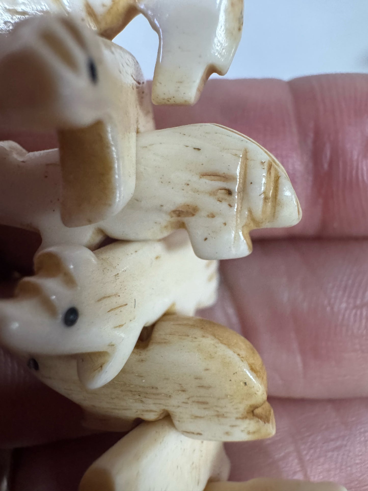 Vintage Native American Fetish Necklace 32" Long Carved Bears & Animals