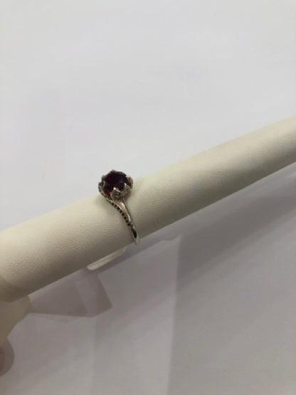 Sterling Silver Garnet Ring Size 10