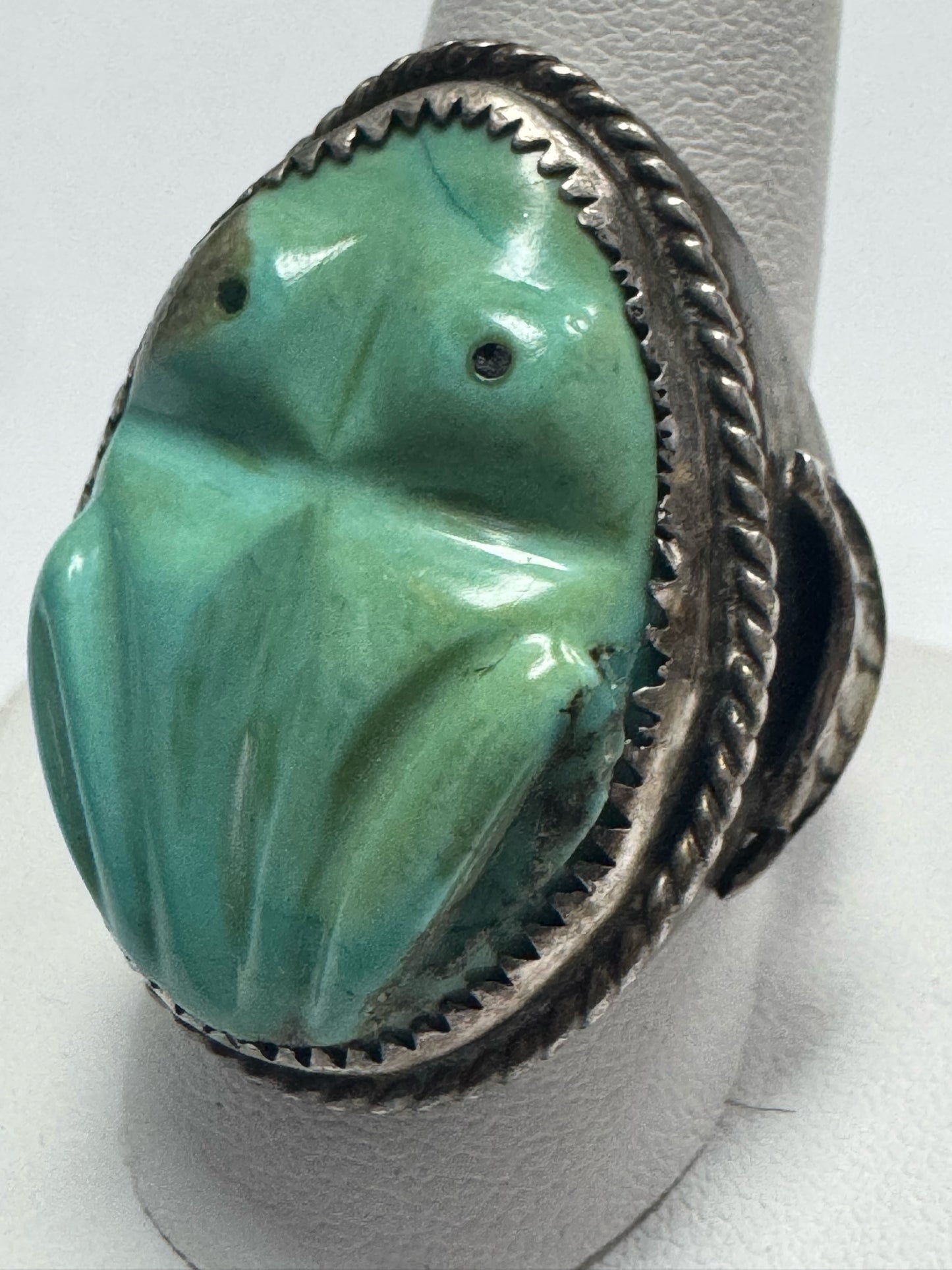 Vintage Native American Sterling Silver Heavy 35g Carve Turquoise Ring Size 9.75