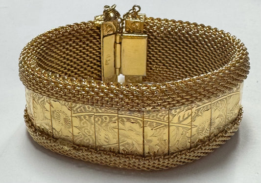 HOBE Floral Etched Goldtone Mesh Vintage Panel Bracelet 1” Wide w/Safety