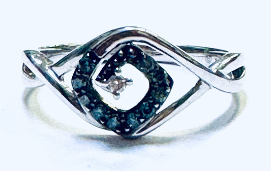 10kw Blue Diam Ring .12 cttw Size 7.5